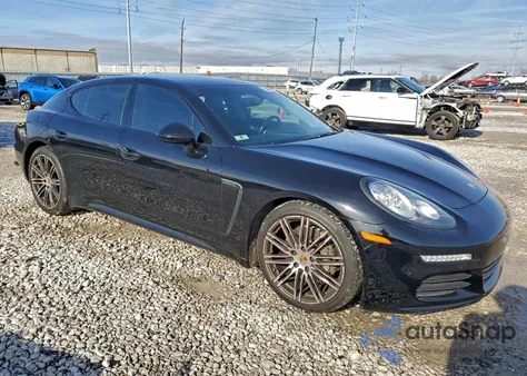 2016 Porsche Panamera 2 z USA, uszkodzony, nr VIN WP0AA2A72GL002415